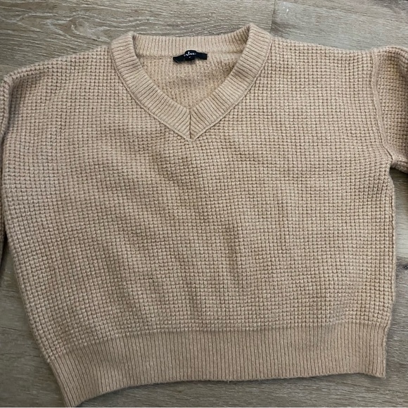 Lulus sweater top - Picture 2 of 6